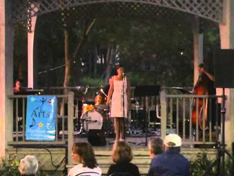 Crystal Ristow and Her Jazz Trio - Just Squeeze Me