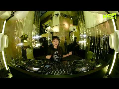 LAURA COCH | HÖR Mexico Pop-up - April 9 / 2024