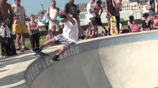 preview picture of video 'Skateboarding, inauguration du pool skatepark de Mers les bains 2013'