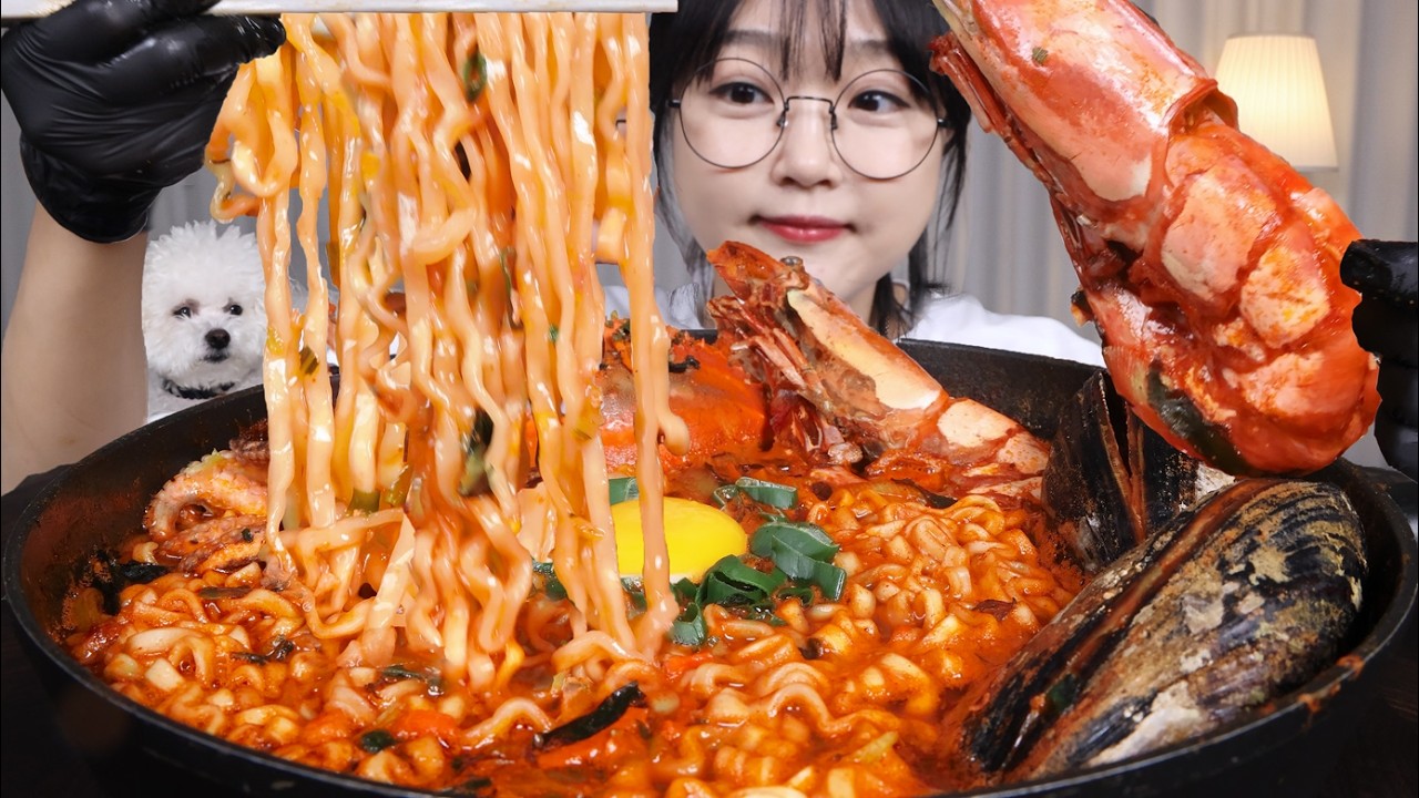 해물 가득 넣고 끓인 진짜 맛있는 라면 먹방🍜Spicy Seafood Ramen Mukbang ASMR