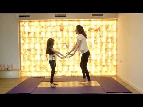 На пръсти - песен за раздвижване към Вълшебна книжка III