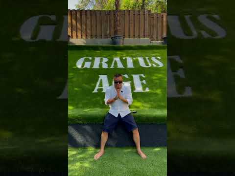 Nézd meg a videót, és hallgasd meg Junior őszinte véleményét arról, miben más a Prémium Pázsit®!