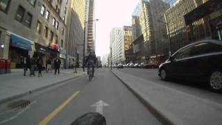 preview picture of video 'Downtown Montreal & McGill University on a bike'
