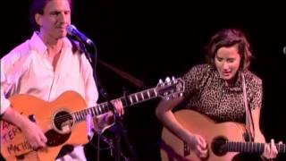 Ellis Paul - 3,000 Miles (live)