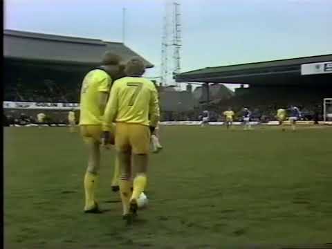 1980/81 Chesterfield v Charlton Athletic