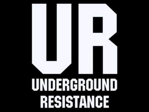 Electronic Warfare(The Machines) - Underground Resistance / Electronic Warfare - The Mixes (UR-034)
