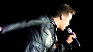 Joe McElderry Someone Wake Me Up at Potters Holiday Village