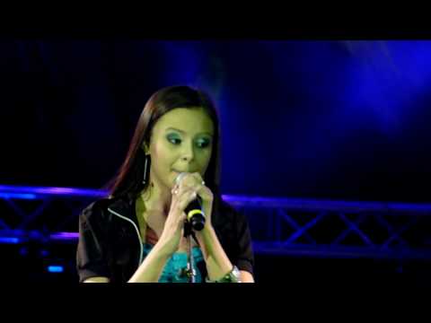 04 Monika Bagarova - Spomal (Peha) zo Superkoncertu v Hlohovci