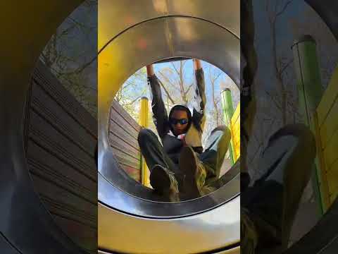 il a choisi le mauvais enfant 😂😂😭😭