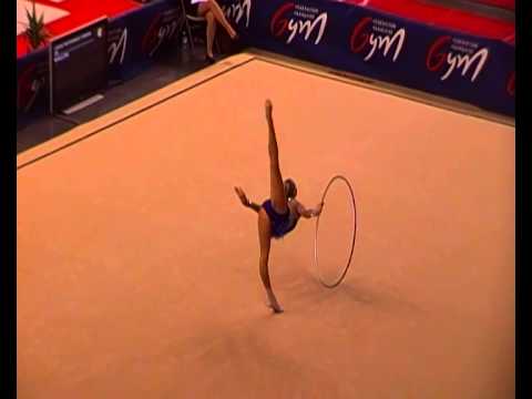 01 Kseniya Moustafaeva - cerceau