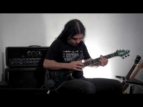 Rodrigo Flausino - "Love Walks In" guitar solo (Van Halen)