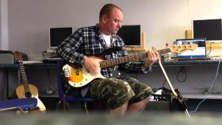 Video thumbnail for Peavey Milestone III Bass Solo by mrdan108