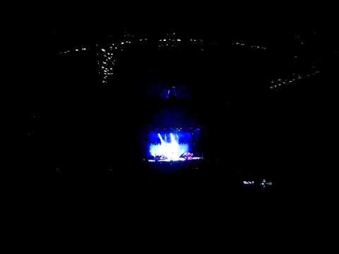 CyrielR - Mark Knopfler, Ruth Moody, live in Antwerp (Good Sound, bad video) , amazing song