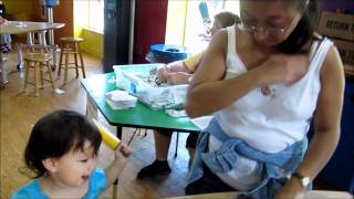 Faith Visits the Crayola Crayon Factory!