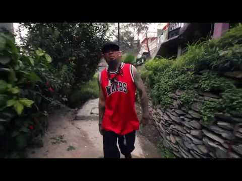 Santa Estilo ft Mr  Pomel Zumbando el Acordeón(NoOficial)