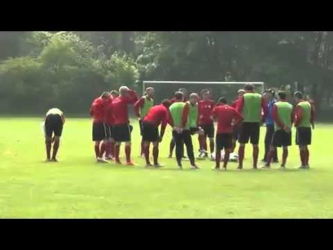 Abschlusstraining des KSV vor Aufstiegsspiel gegen Holstein Kiel