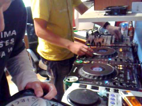 203 BPM, и звучит неплохо (: