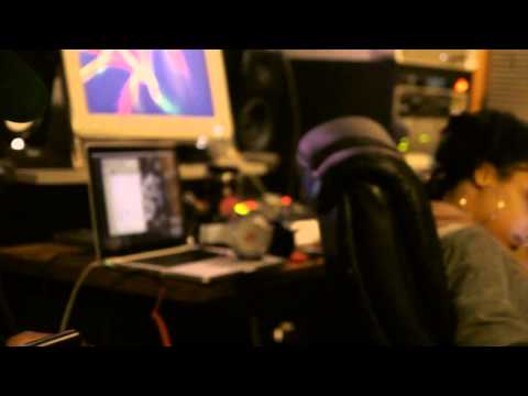 MICK BOGARD X UPTOWN XO - SUPPLY & DEMAND IN STUDIO VIDEO