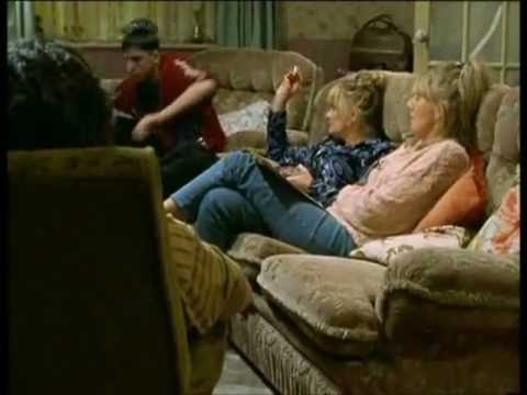Royle Family S1 - Tell Anthony to shut his gob when he's eating