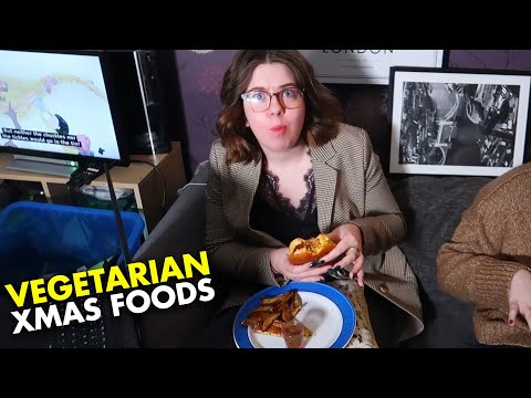 Trying VEGETARIAN CHRISTMAS FOOD | Vlogmas Day 22