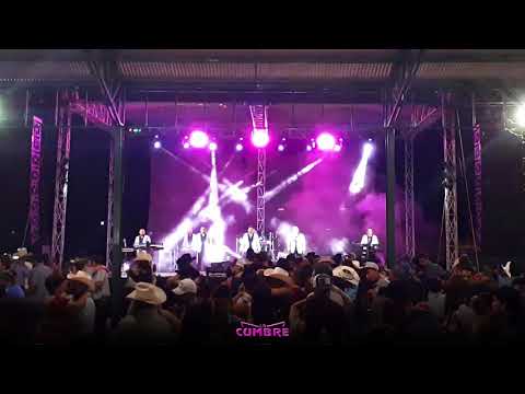 La Cumbre / El Moro Papucho / En Vivo