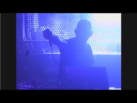 dDAMAGE : "Terminator Einstein"  (live OFFNOISE)