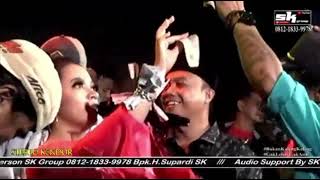 Download lagu Icha Cosma - Maha Cinta Ft Sk Group mp3