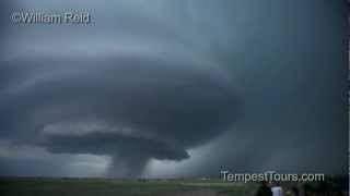 preview picture of video 'Tornadic Supercell -- Adrian Texas -- May 21, 2012'