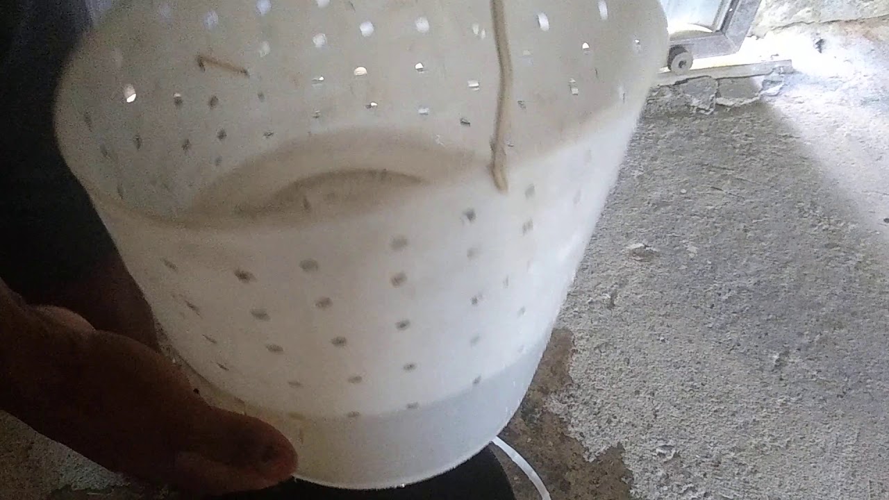 Watch Now ensinando a fazer uma Caixa de gordura por apenas 15 reais ensinando a fazer uma Caixa de gordura por apenas 15 reais