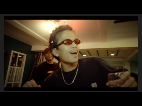 2LAY x CHUNWEN x JONIN x LUMZUM - เวทมนตร์(Official MV)