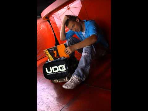 Max Farenthide. Disco Superstars - Slice Me Nice