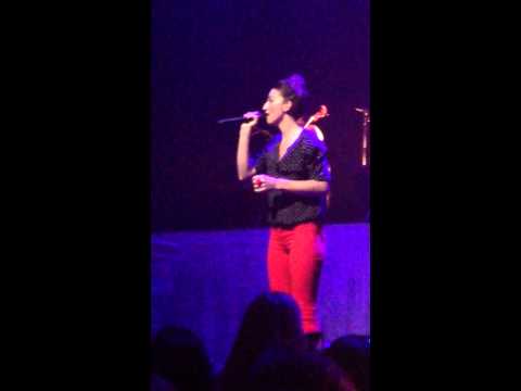 Sara Bareilles singing The Little Mermaid "Part Of Your World" Austin, Texas