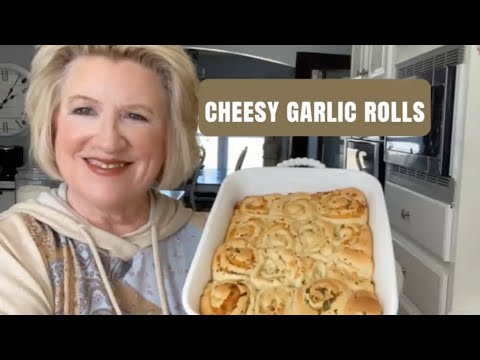 Cheesy Garlic Swirl Rolls! Buttery Savory & Irresistible!