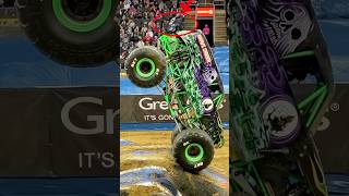 why Grave Digger has a SKULL flag