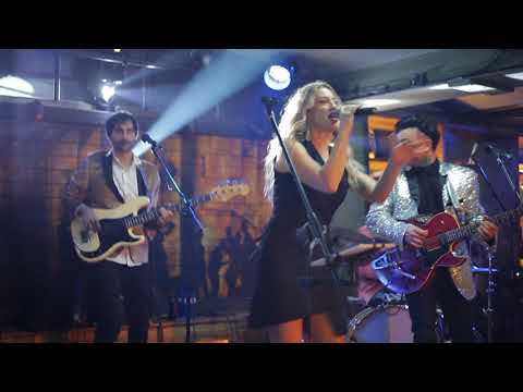 George Zervos ft Eva Tsachra -Uptown Funk