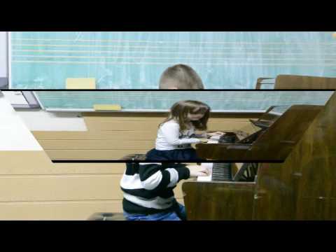 Javni čas klavirskog odseka OMŠ u Vrbasu 02.11.2016. god