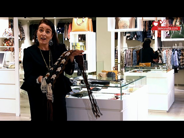 Vídeo relacionado con lalafancy Cinturón de las mujeres de cuero genuino del zurriago de la vendimia Moda diseño floral hueco Cinturón de las señoras con hebilla de aleación para los pantalones vaqueros (Café oscuro)