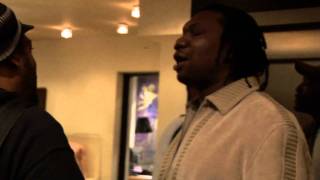 KRS-ONE signing the Hip Hop Declaration of Peace in Amsterdam