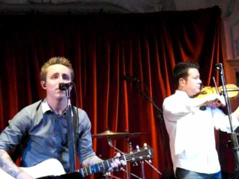 Yellowcard - Dear Bobbie (live at Shepherd's Bush Hall)