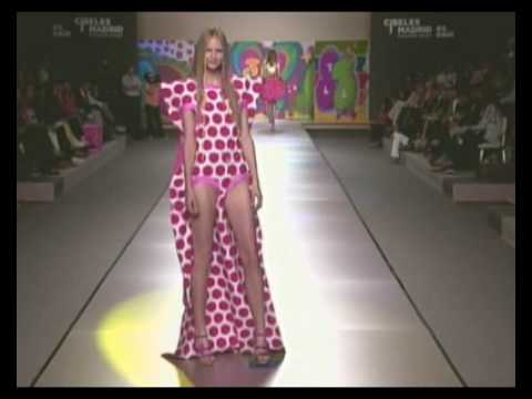 Madrid Fashion Week pri/ver 2010: Agatha Ruiz de la Prada