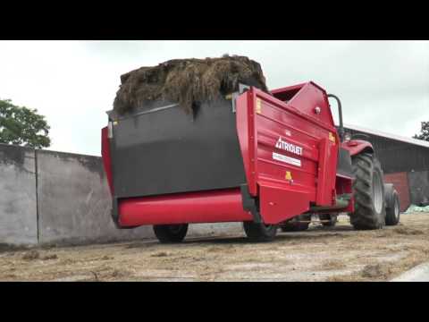 Multifeed blokkendosseerwagen | Blockverteiler | Silage Block feeder
