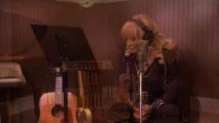 Tanya Tucker performs Walk Thru This World from her new album My Turn