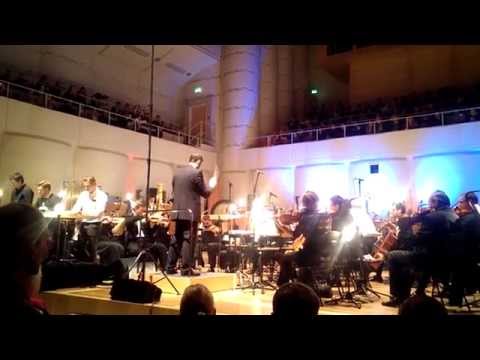 Super Flu & die Dortmunder Philharmoniker im Konzerthaus Dortmund: Groove Symphony