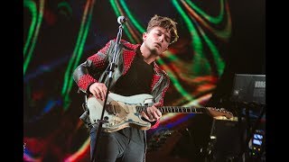 THE KOLORS: "What Happened Last Night?" live - You Tour 2017