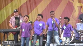 Better Than Ezra &amp; Bethune Elementary Students - Juicy (Jazz Fest 04.24.16) HD