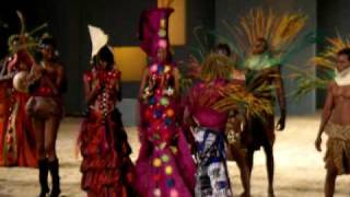 preview picture of video '砂の上のファッションショーFIMA（アフリカ ニジェール 青年海外協力隊）'