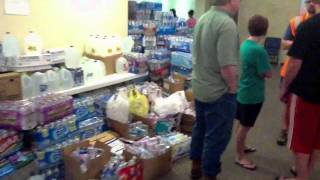 preview picture of video 'A Walkthrough of College Heights Relief Efforts'