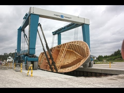 Flipping the 84' Jarrett Bay, "Reel Development"