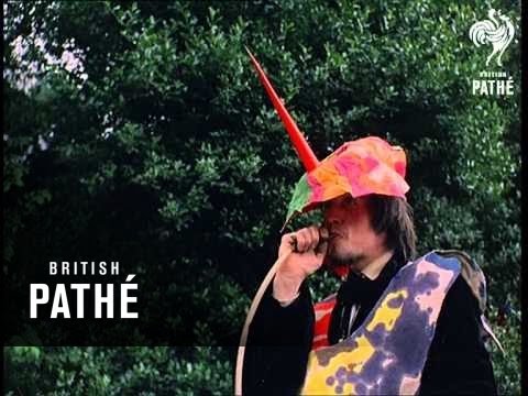 Swinging Britain Neg (1967)