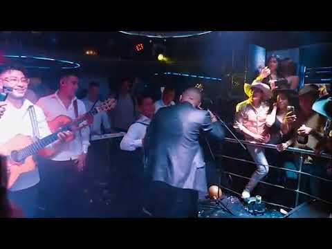 Año Y Medio Andres franco en vivo